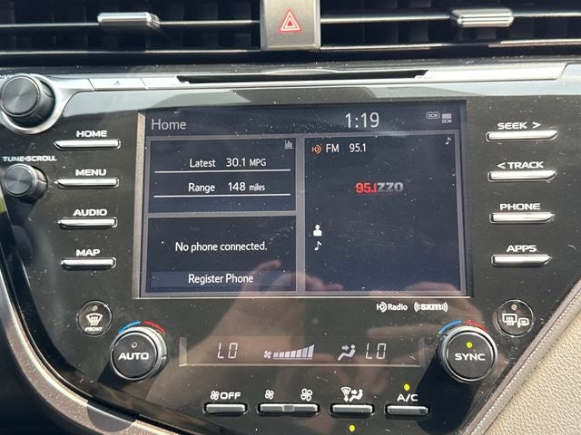 2020 Toyota Camry SE