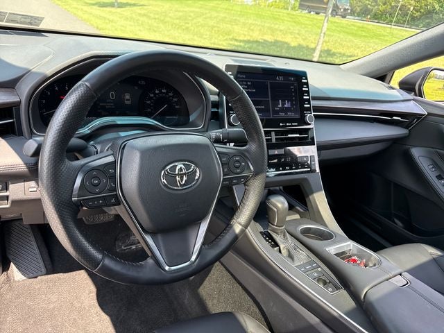 2021 Toyota Avalon XLE