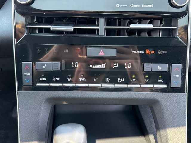 2021 Toyota Avalon XLE