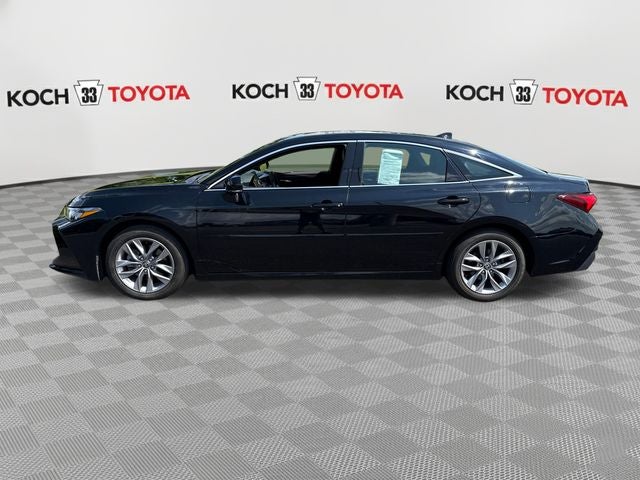 2021 Toyota Avalon XLE