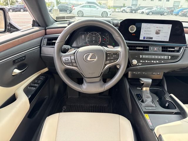 2025 Lexus ES 350