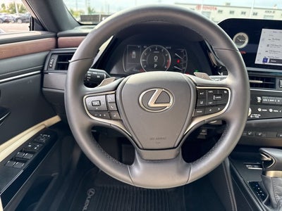 2025 Lexus ES 350