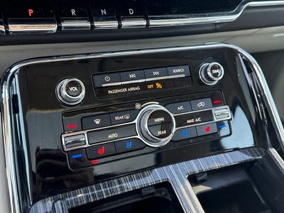 2020 Lincoln Navigator L Black Label