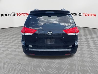 2012 Toyota Sienna XLE 7 Passenger