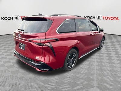 2024 Toyota Sienna XSE 7 Passenger