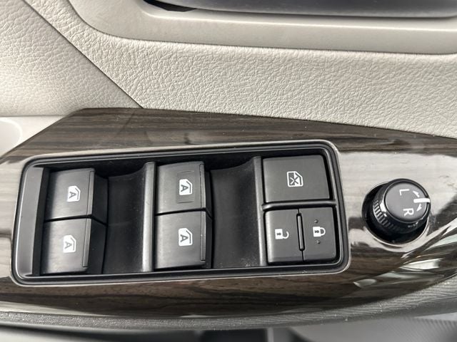 2018 Toyota Sienna XLE 7 Passenger
