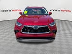 2022 Toyota Highlander Hybrid Platinum