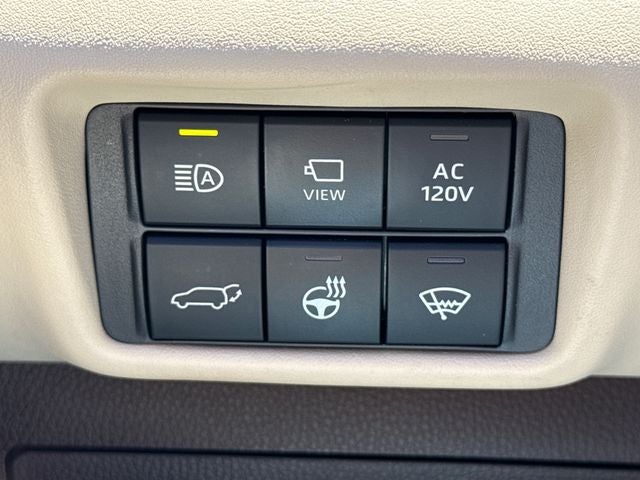 2022 Toyota Highlander Hybrid Platinum