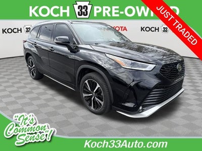 2022 Toyota Highlander XSE