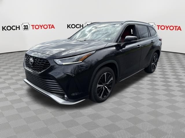 2022 Toyota Highlander XSE