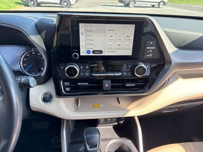 2023 Toyota Highlander Hybrid XLE