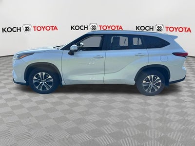 2023 Toyota Highlander XLE