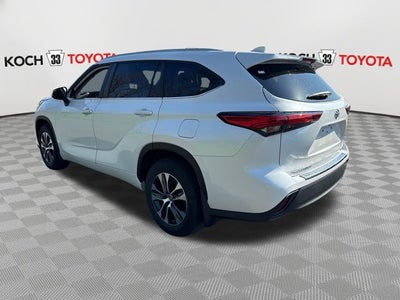 2023 Toyota Highlander XLE