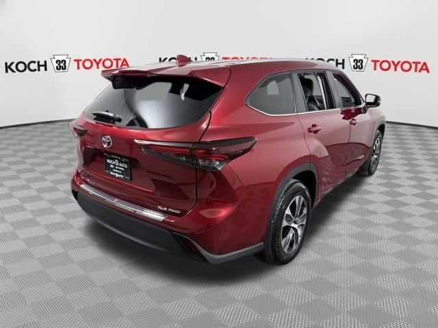 2025 Toyota Highlander XLE