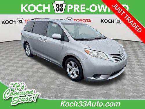 2015 Toyota Sienna LE 8 Passenger