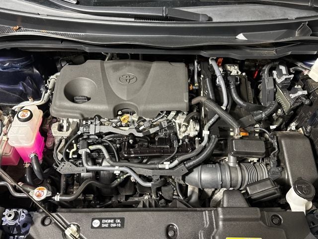 2022 Toyota Sienna XLE 8 Passenger