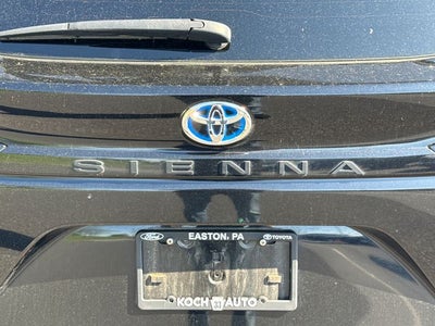 2023 Toyota Sienna XLE 7 Passenger
