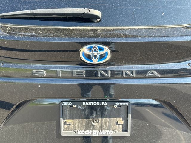 2023 Toyota Sienna XLE 7 Passenger