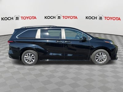 2023 Toyota Sienna XLE 7 Passenger