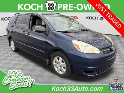 2004 Toyota Sienna LE