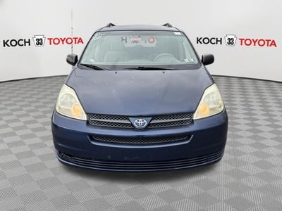 2004 Toyota Sienna LE
