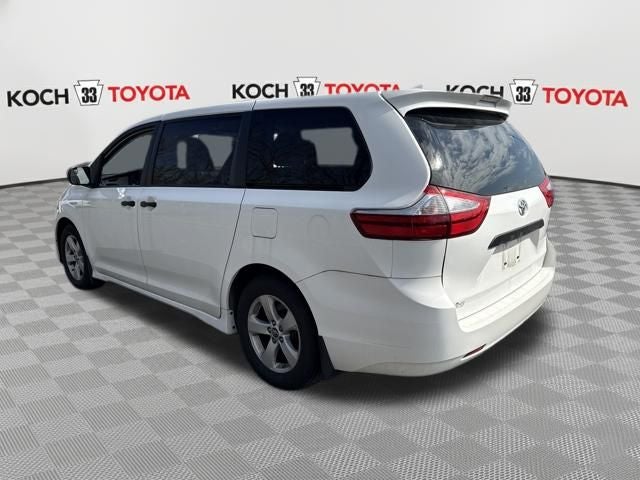 2019 Toyota Sienna L 7 Passenger