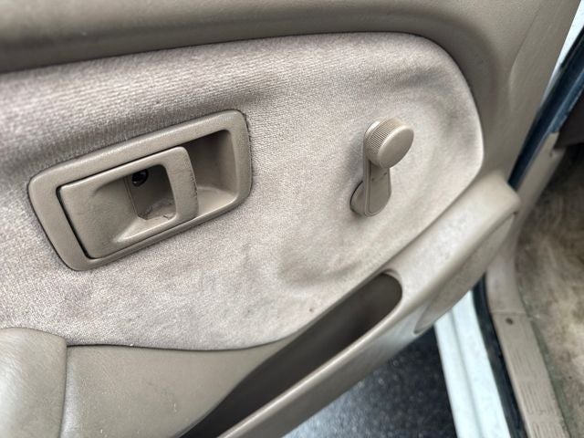 2003 Toyota Tacoma Base