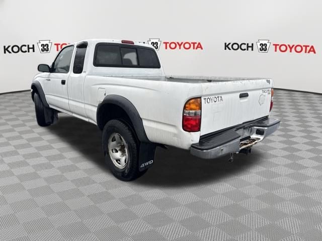 2003 Toyota Tacoma Base