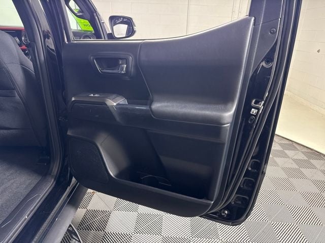 2017 Toyota Tacoma TRD Off-Road V6