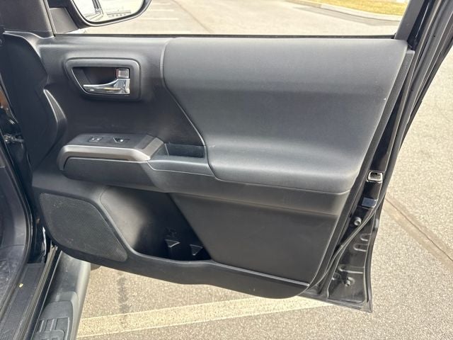 2017 Toyota Tacoma TRD Sport V6