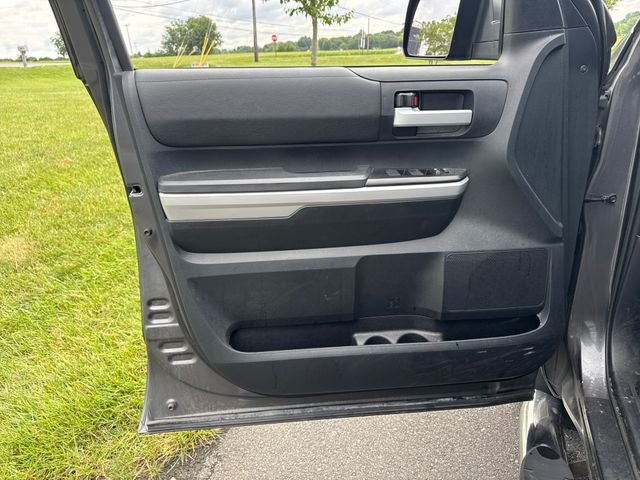 2018 Toyota Tundra SR5