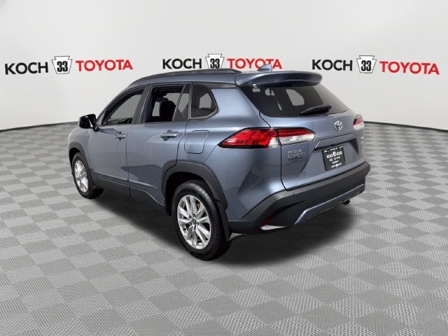 2024 Toyota Corolla Cross LE