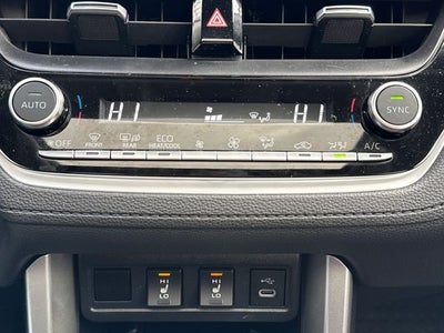 2024 Toyota Corolla Cross XLE