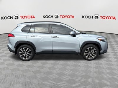 2024 Toyota Corolla Cross XLE