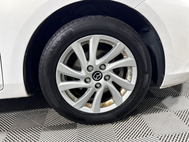 2013 Mazda Mazda3 i Touring