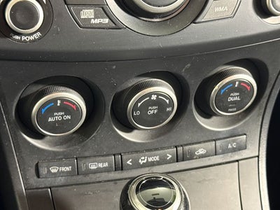 2013 Mazda Mazda3 i Touring