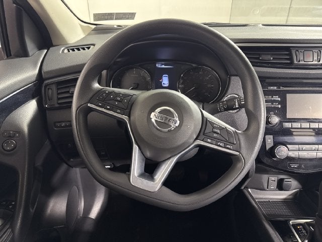 2017 Nissan Rogue Sport SV