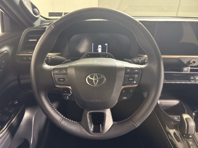 2025 Toyota Crown Signia Limited