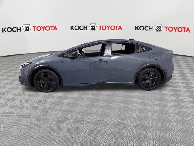 2026 Toyota Prius Plug-In Hybrid SE