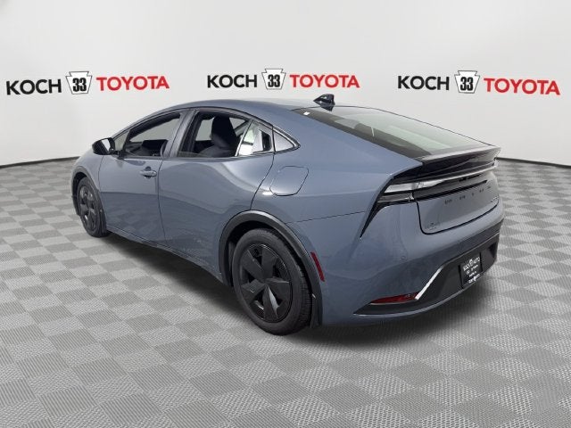 2026 Toyota Prius Plug-In Hybrid SE