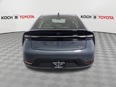 2026 Toyota Prius Plug-In Hybrid SE