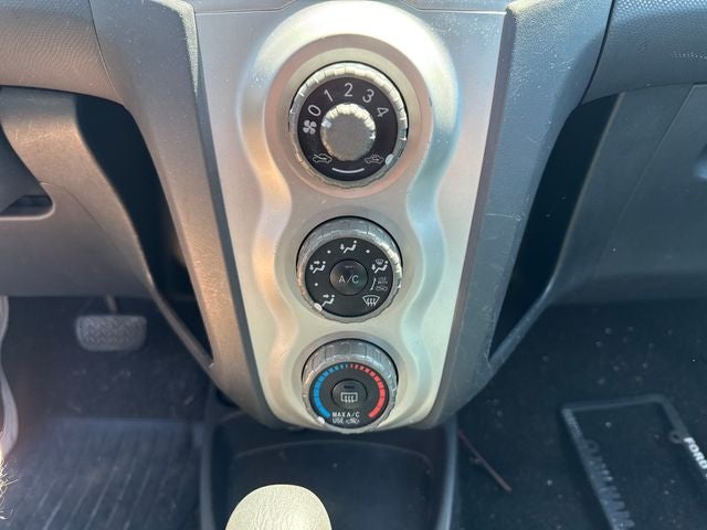 2008 Toyota Yaris Base