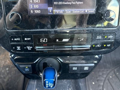 2019 Toyota Prius LE AWD-e