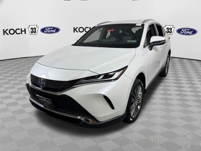 2023 Toyota Venza XLE