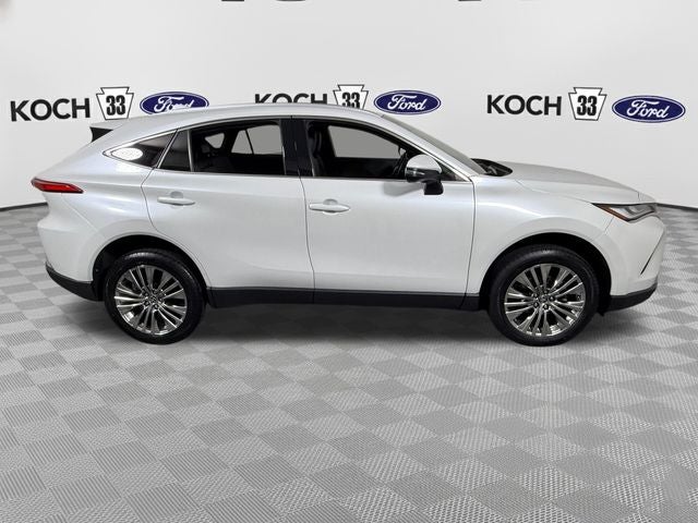 2023 Toyota Venza XLE