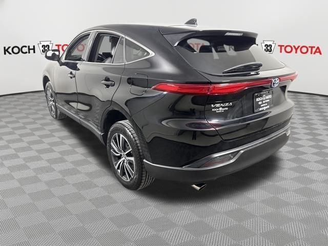 2023 Toyota Venza LE