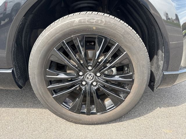 2023 Toyota Venza Nightshade