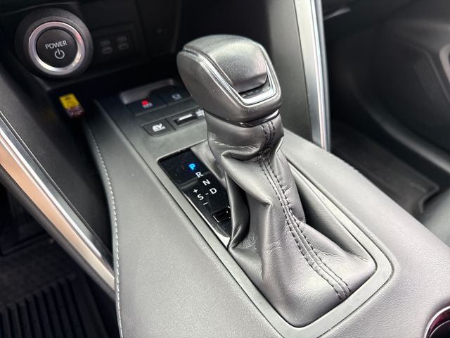 2024 Toyota Venza LE