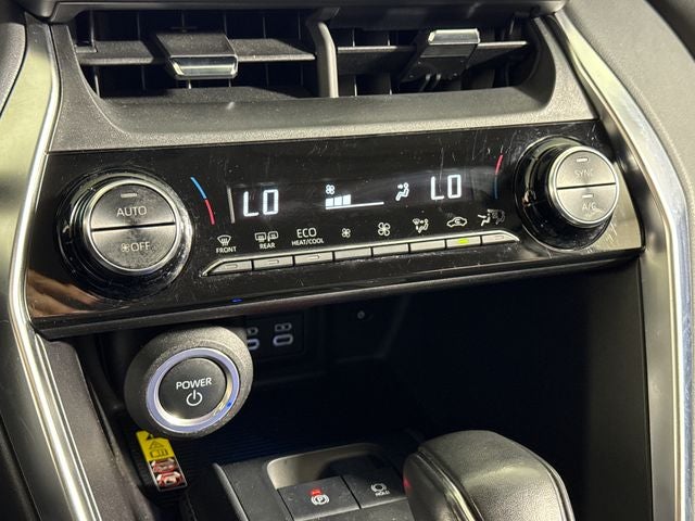 2024 Toyota Venza LE