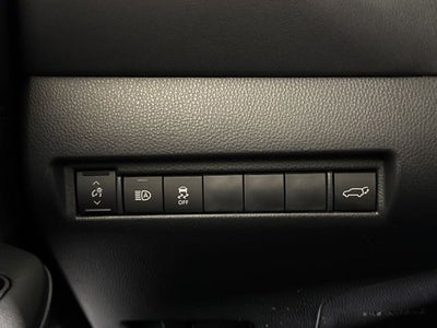 2024 Toyota Venza LE